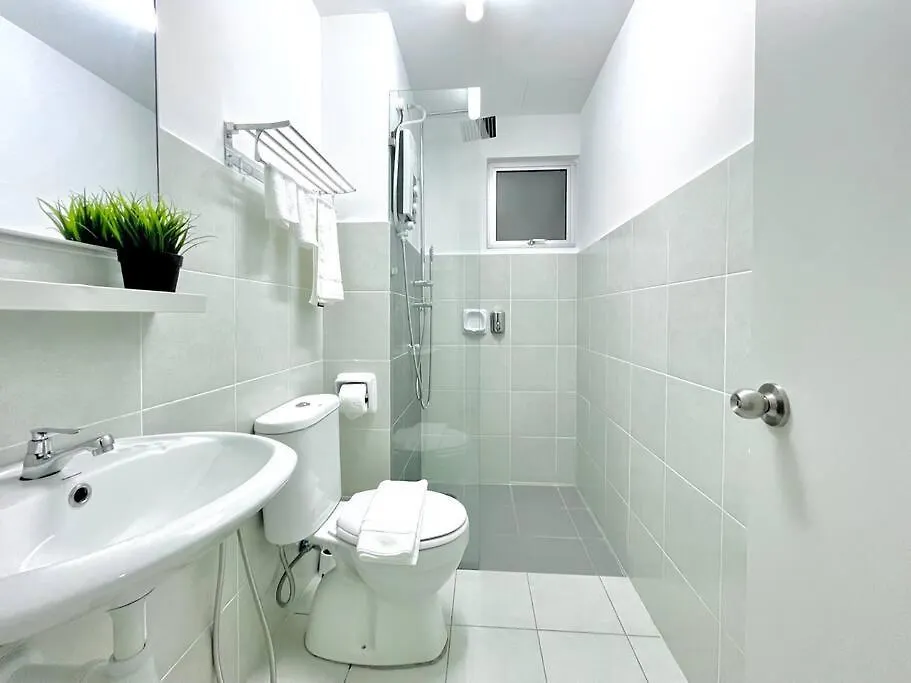 3Bdr Designer Deluxe Suite @Klia Sepang 0*,